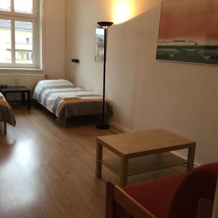 Greifswalder Str. Appartamento Berlino Esterno foto