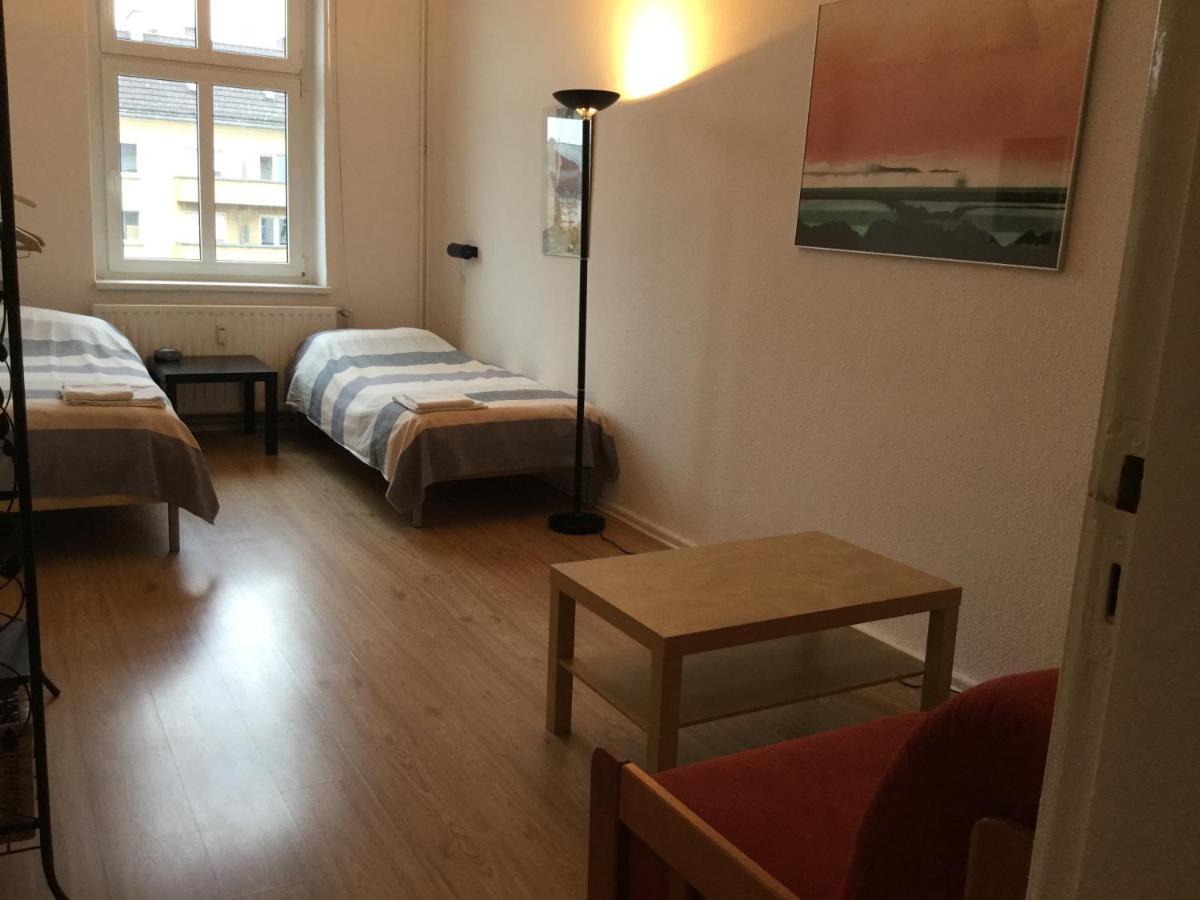 Greifswalder Str. Appartamento Berlino Esterno foto